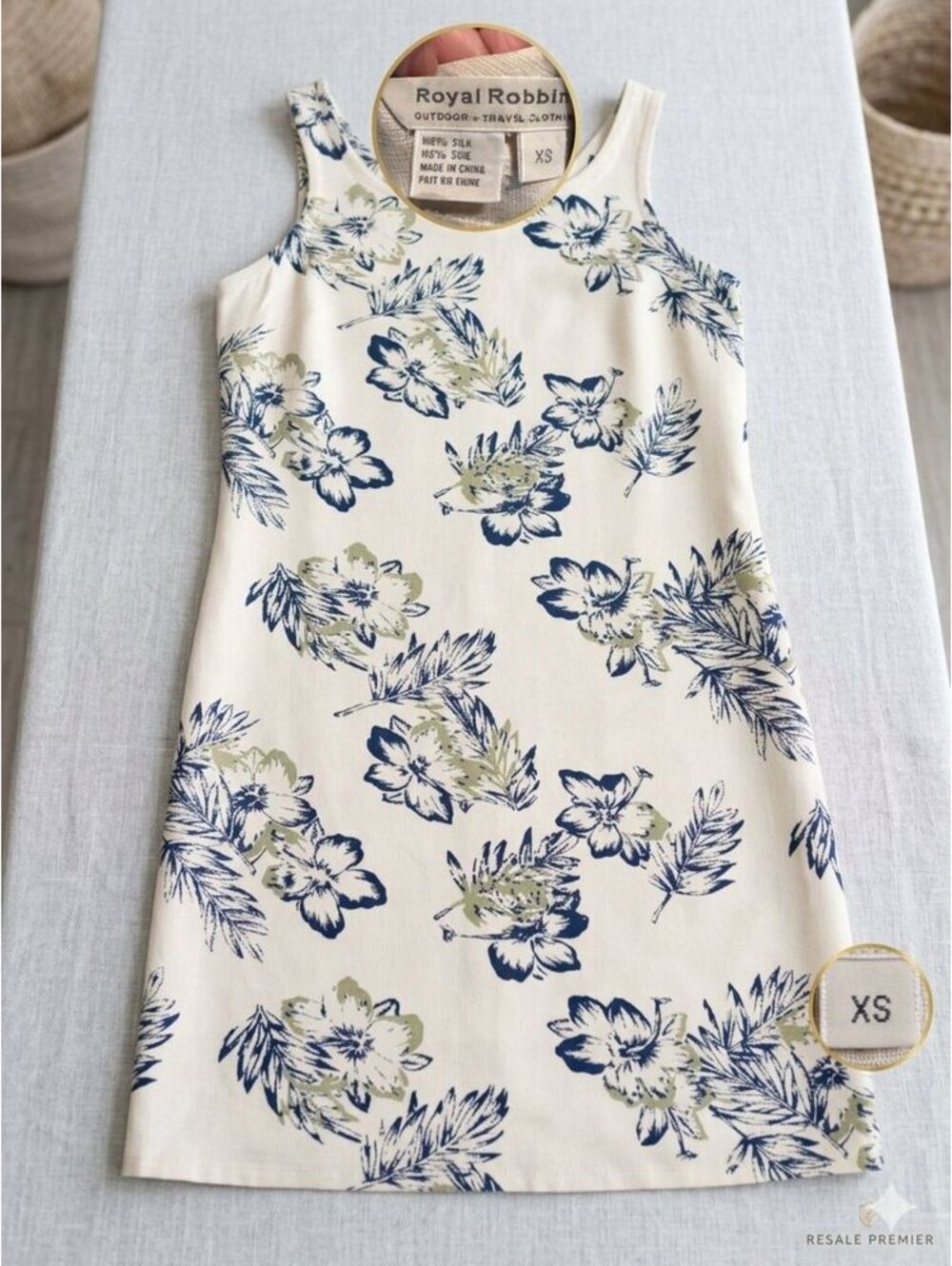 Vintage Royal Robbins 100% Silk Floral Shift Tank Dress Cream Blue XS